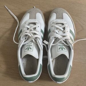 Adidas Kids White and Green Sneakers
